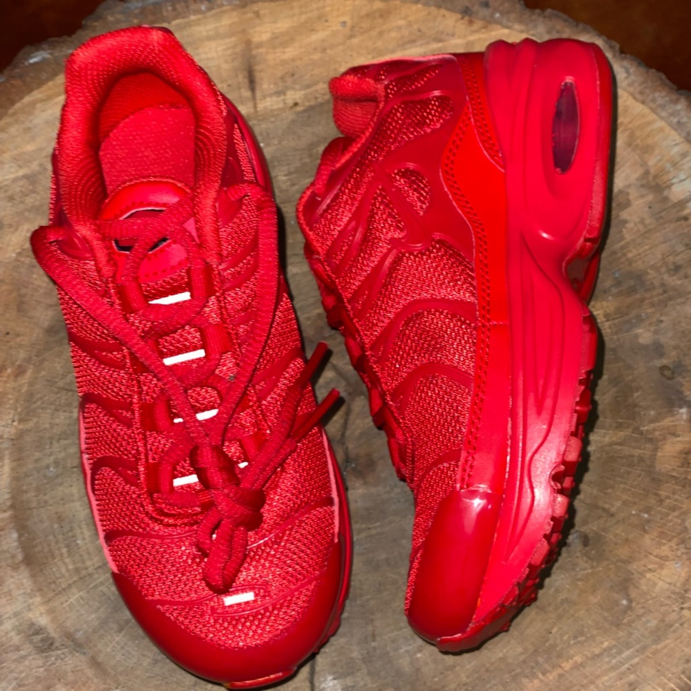 NEW Nike Air Max Plus Preschool Size 12C